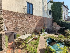 Photo 2- click for photo gallery